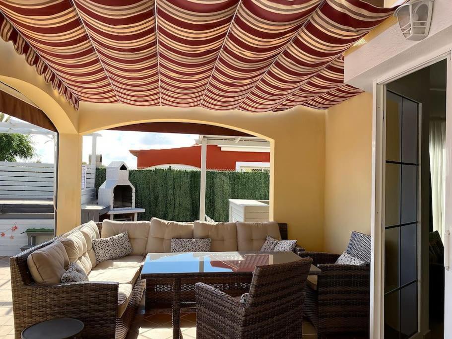 Comfortable Family House With Pool And Jacuzzi Costa De Antigua Exterior photo